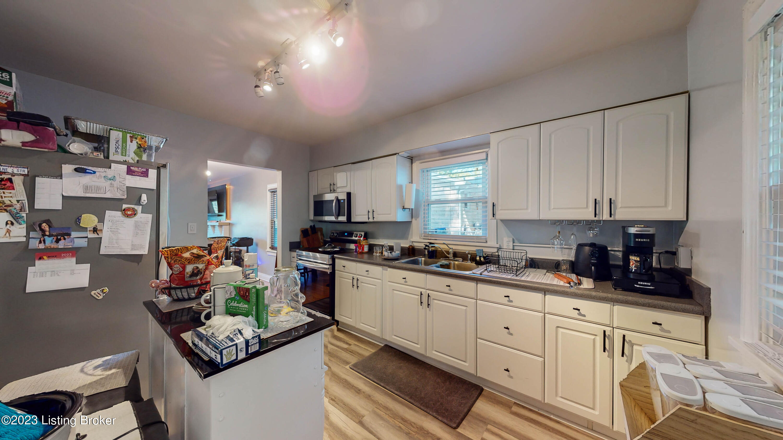 5343 New Cut Road Louisville, KY 40214 - Photo 20 of 32 Kitchen