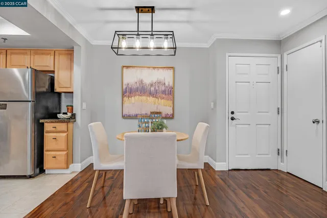 $409,000 | 2550 Oak Road, Unit 115, Walnut Creek, CA 94597