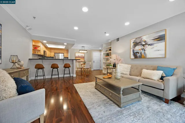 $409,000 | 2550 Oak Road, Unit 115, Walnut Creek, CA 94597