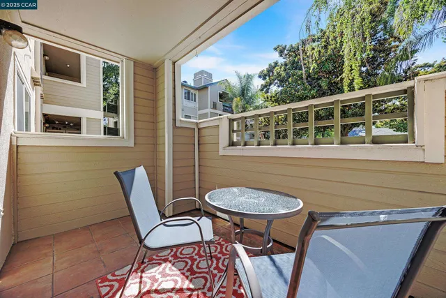 $409,000 | 2550 Oak Road, Unit 115, Walnut Creek, CA 94597