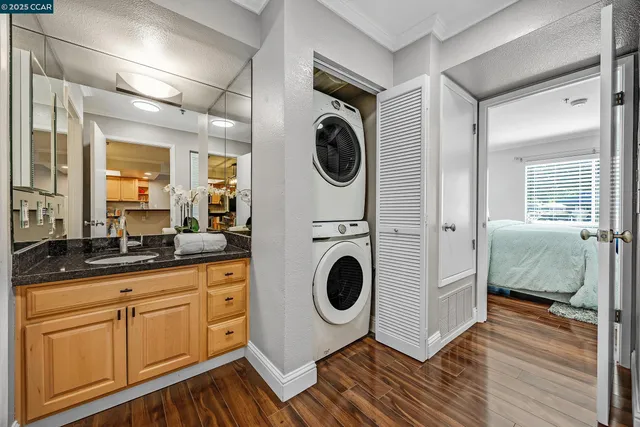 $409,000 | 2550 Oak Road, Unit 115, Walnut Creek, CA 94597