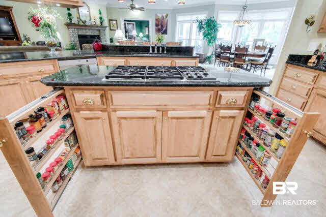 1165 Landing Road Daphne, AL 36526 - Photo 20 of 38