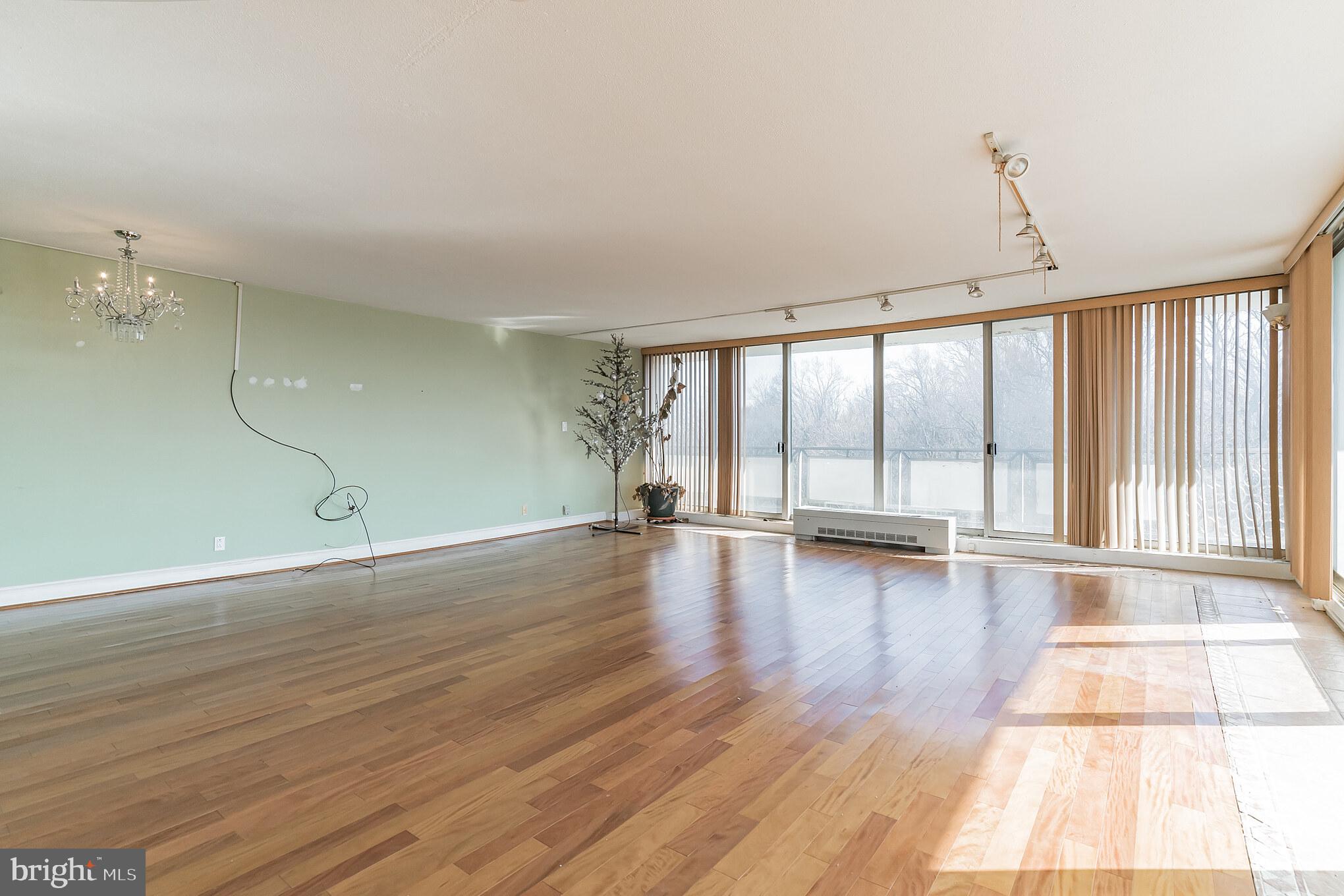 3900 West Ford Road, Unit 8O Philadelphia, PA 19131 - Photo 12 of 29