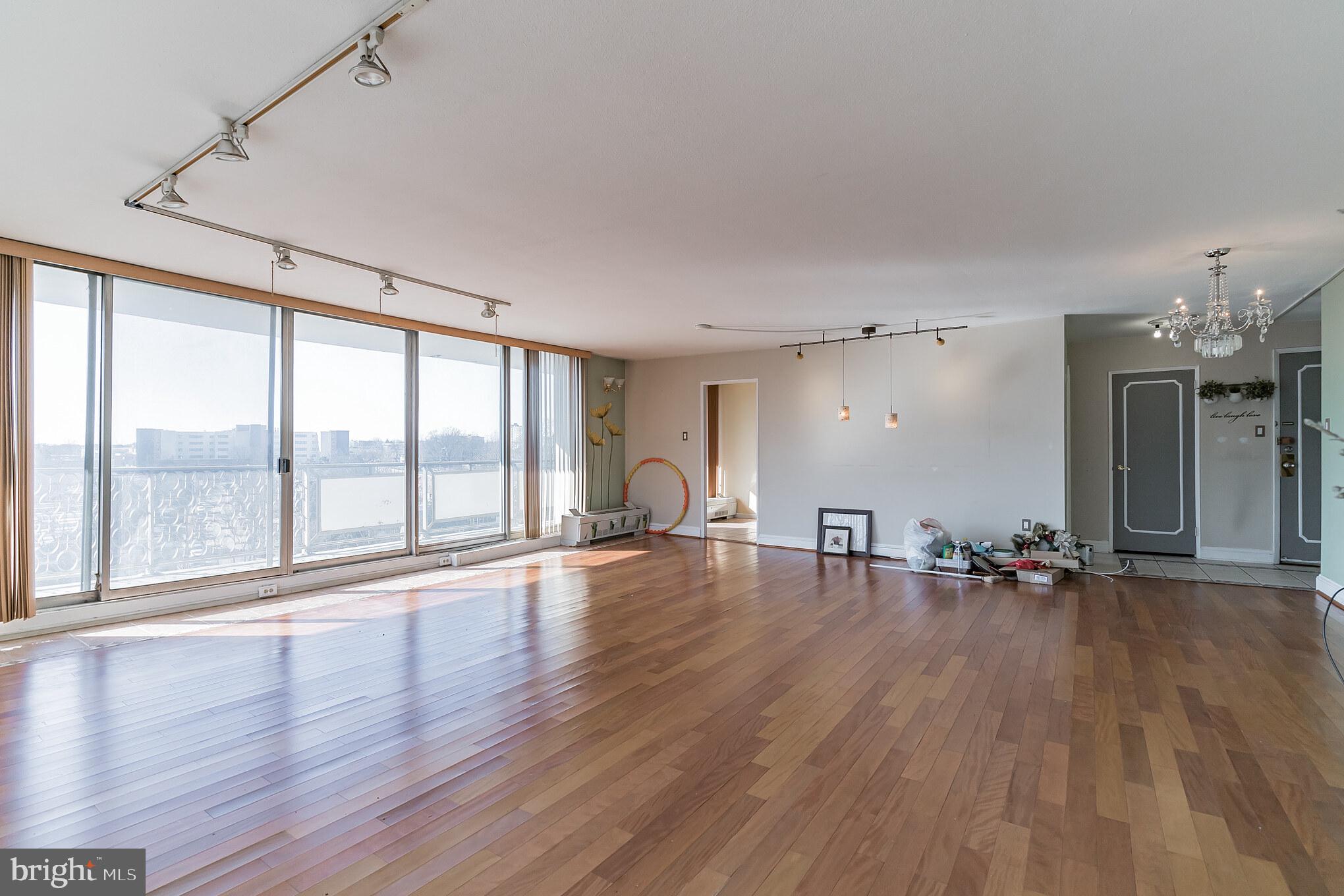 3900 West Ford Road, Unit 8O Philadelphia, PA 19131 - Photo 9 of 29