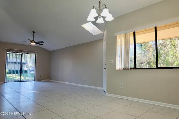 $1,700 | 9241 Arbolita Way, Jacksonville, FL 32256