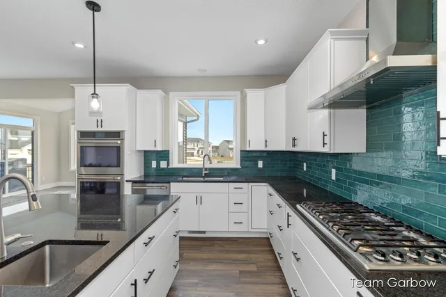 $679,900 | 1757 Julienne Court, Byron Center, MI 49315