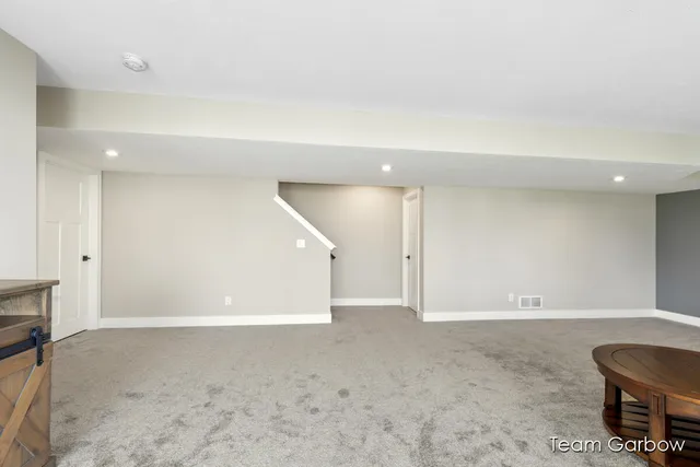 $679,900 | 1757 Julienne Court, Byron Center, MI 49315