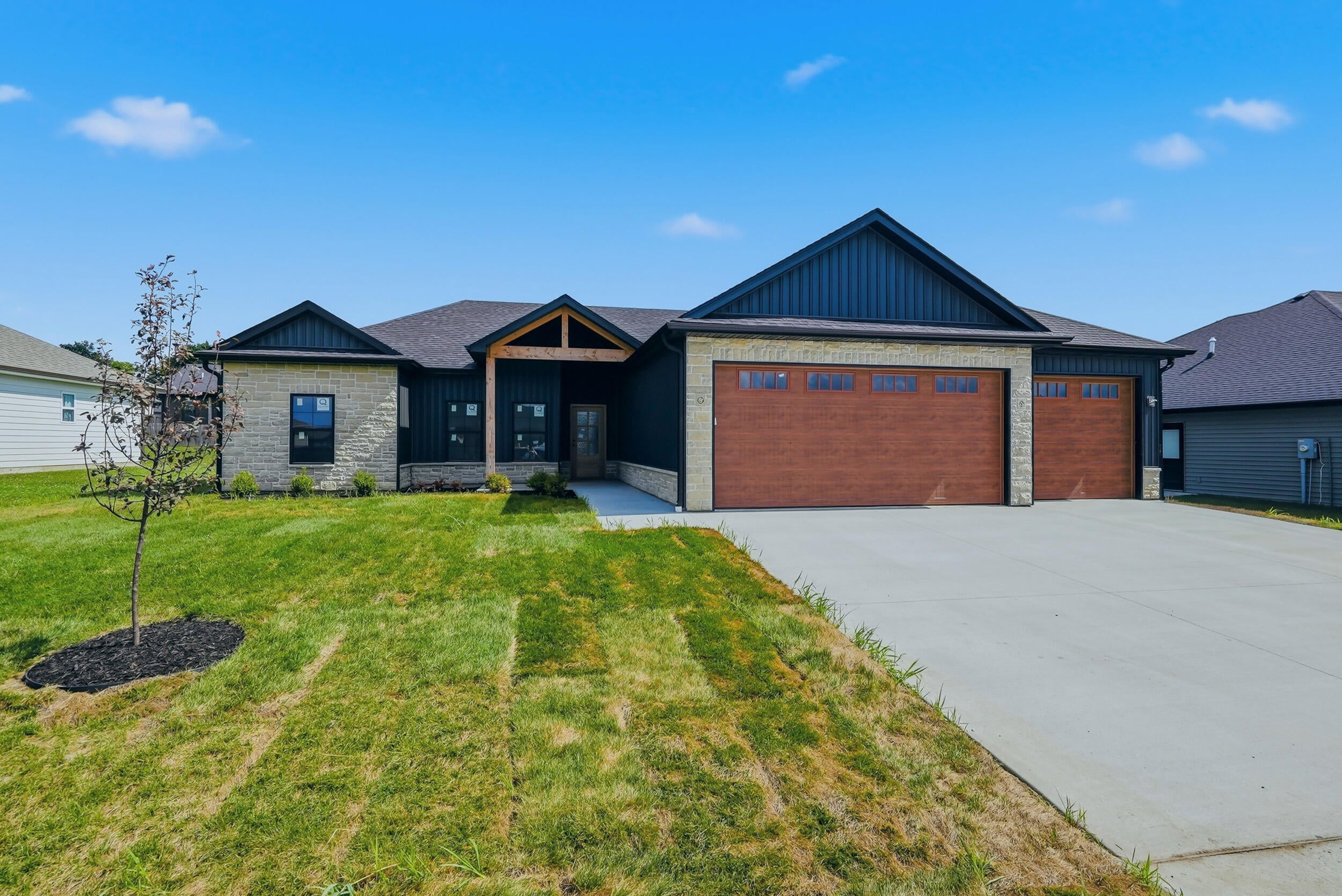 4725 Ambassador Road Ashland, MO 65010 - Photo 1 of 11 Gallery Image 1