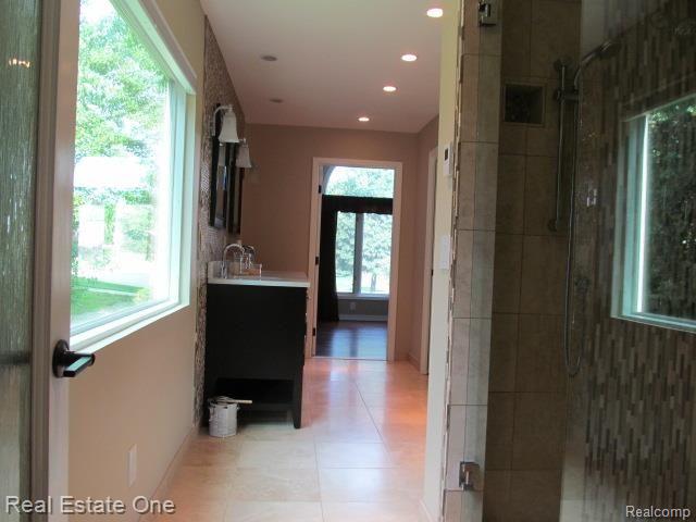 3095 Honor Drive Rochester, MI 48309 - Photo 11 of 30 Honor 014.jpg