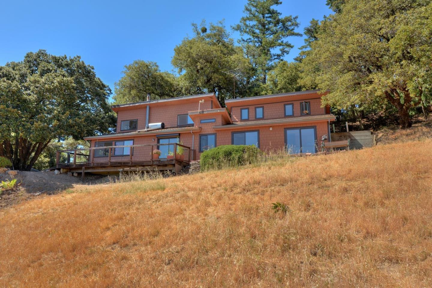 20061 Beatty Ridge Road Los Gatos, CA 95033 - Photo 8 of 25 Gallery Image 8