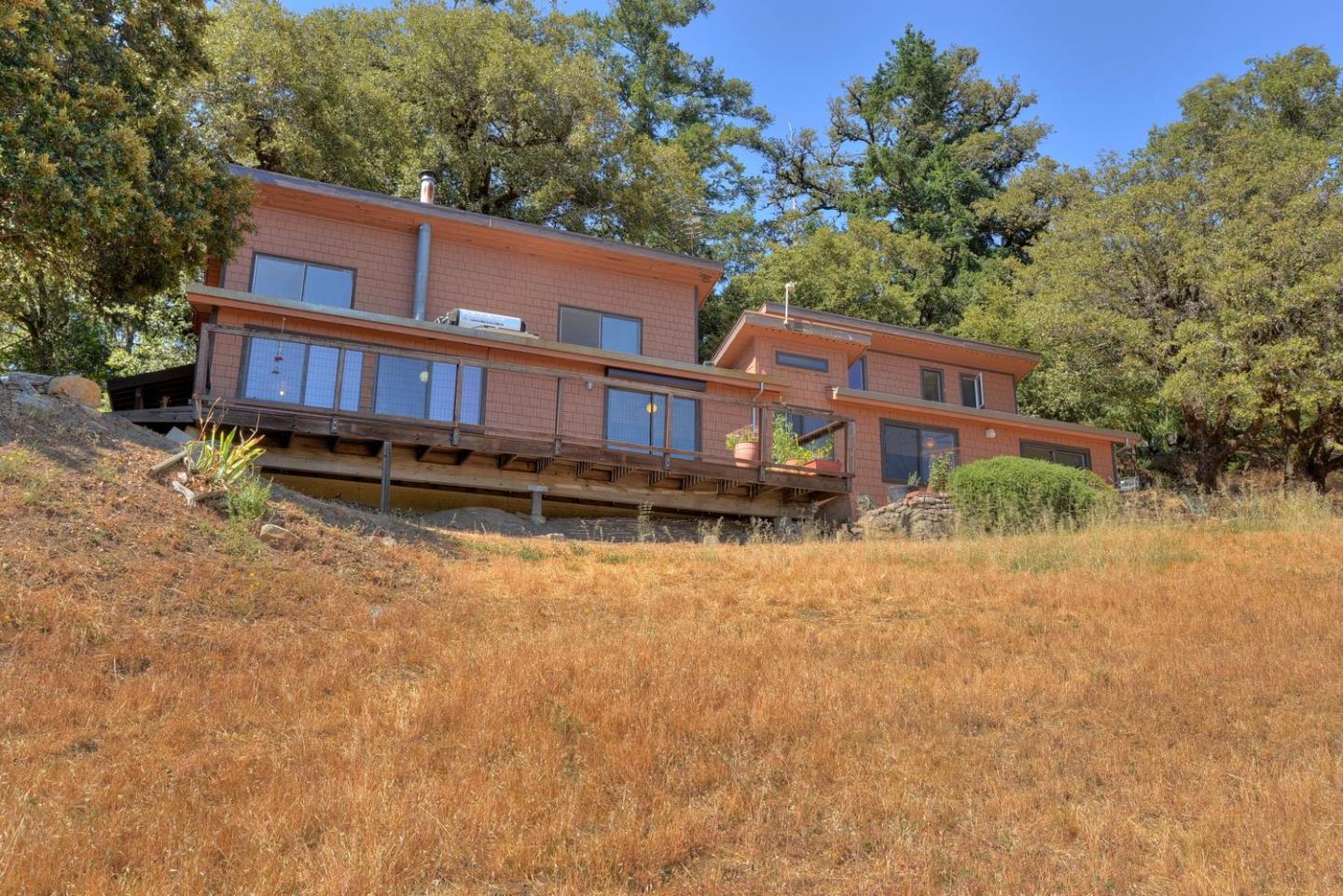 20061 Beatty Ridge Road Los Gatos, CA 95033 - Photo 9 of 25 Gallery Image 9