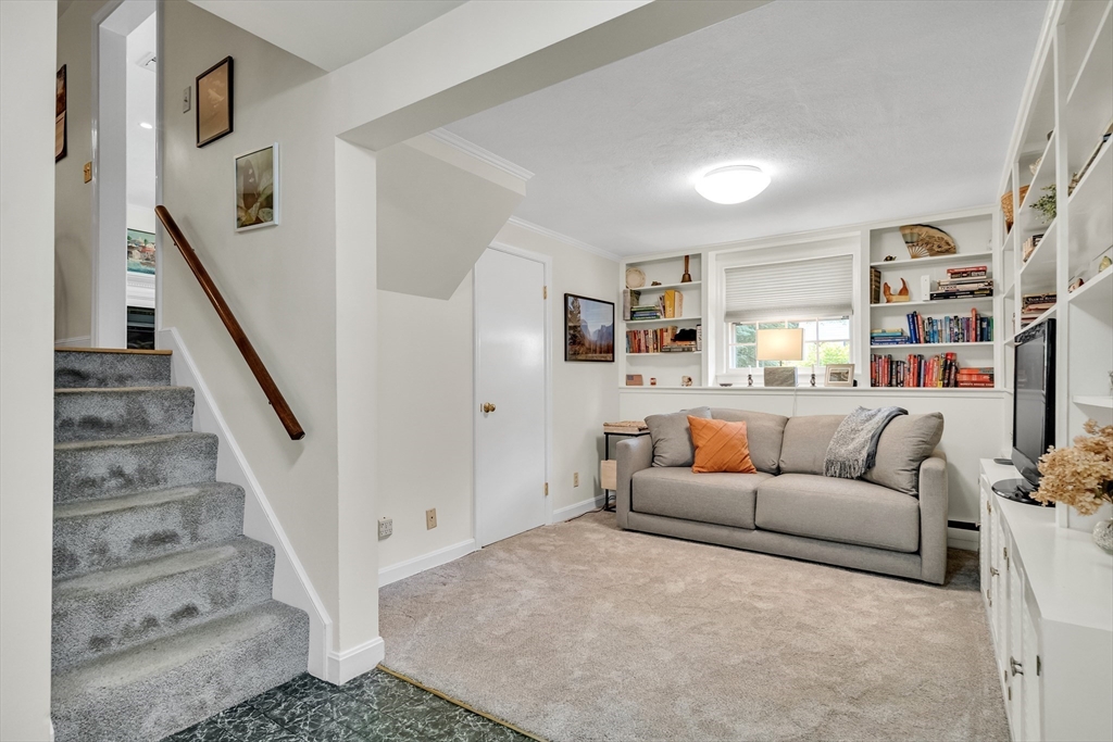 21 Constitution Road Lexington, MA 02421 - Photo 31 of 42