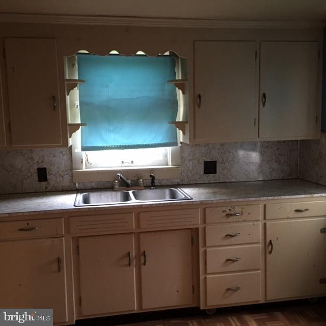 2665 B Centennial Road Hanover, PA 17331 - Photo 8 of 18