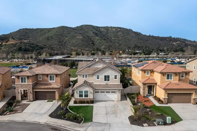 $879,000 | 35540 Asturian Way, Fallbrook, CA 92028
