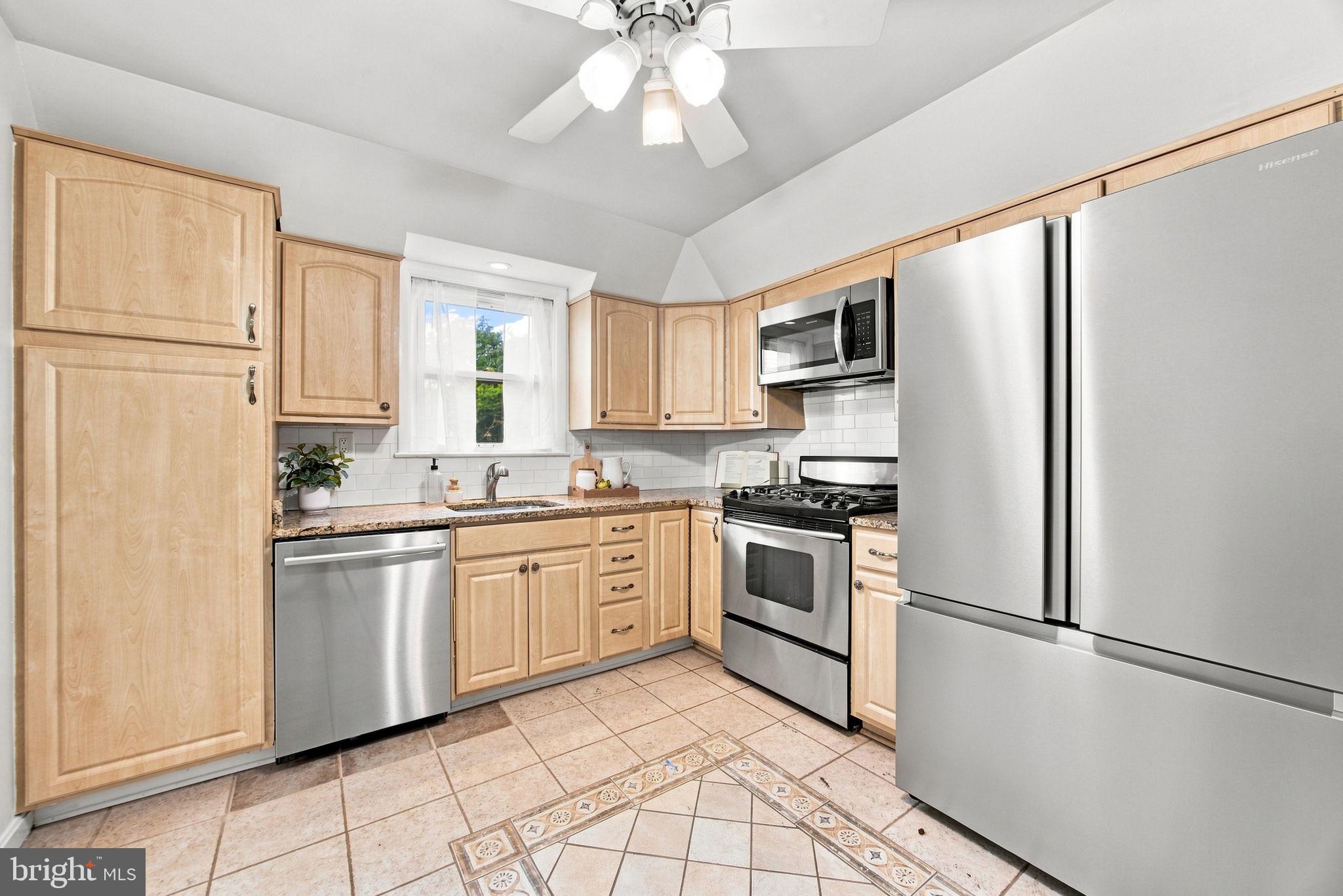 567 Brook Road Baltimore, MD 21286 - Photo 10 of 43 Gallery Image 10