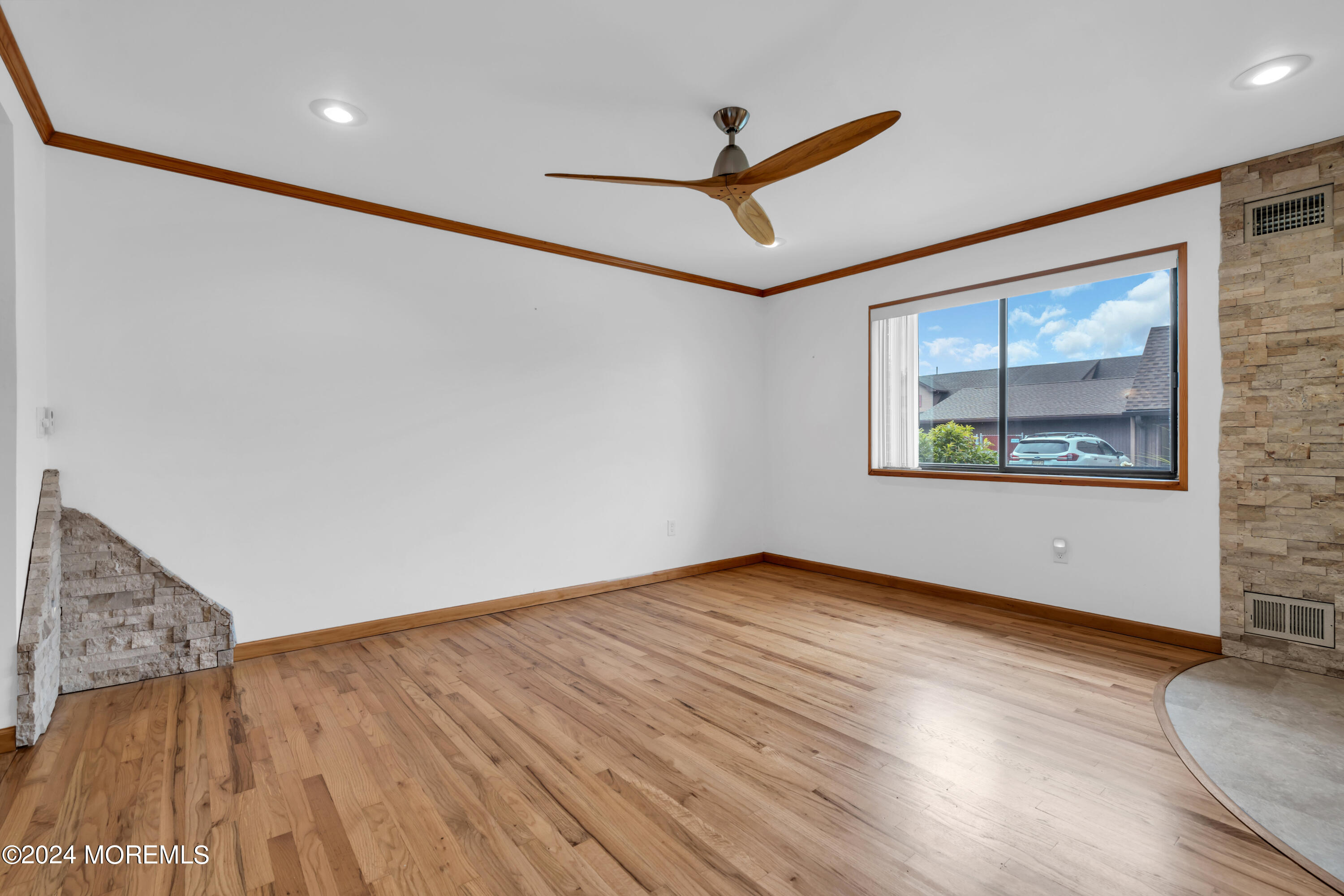 909 Ocean Road, Unit 6 Point Pleasant, NJ 08742 - Photo 8 of 43 007_dsc05788_263