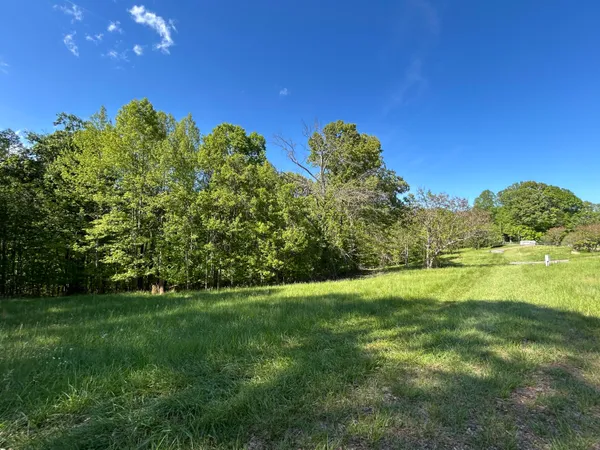 $69,000 | 207-211 Scenic Drive, Vinton, VA 24179