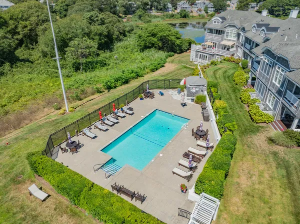 $1,200,000 | 780 Craigville Beach Road, Unit D2, Centerville, MA 02632