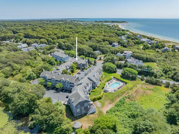 $1,200,000 | 780 Craigville Beach Road, Unit D2, Centerville, MA 02632