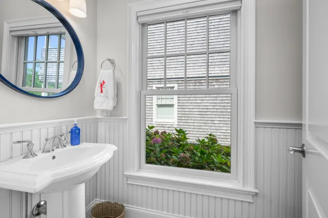 $1,200,000 | 780 Craigville Beach Road, Unit D2, Centerville, MA 02632