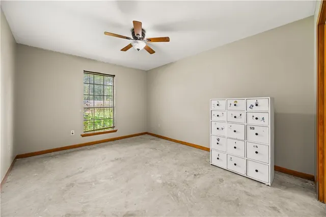 $300,000 | 105 Hilda Lane, Marksville, LA 71351