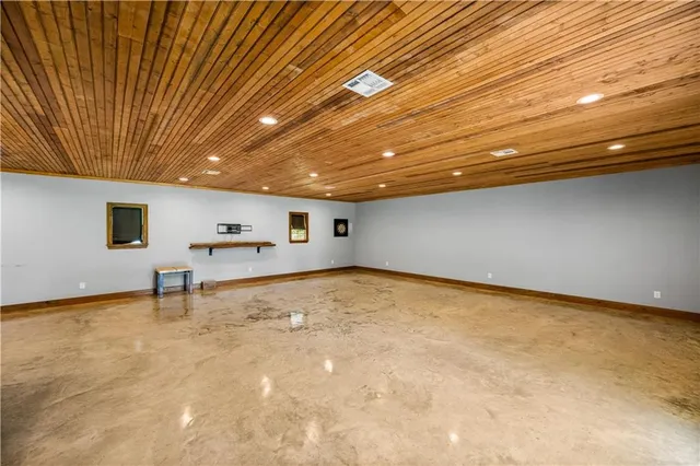 $300,000 | 105 Hilda Lane, Marksville, LA 71351