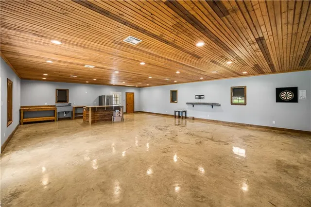 $300,000 | 105 Hilda Lane, Marksville, LA 71351