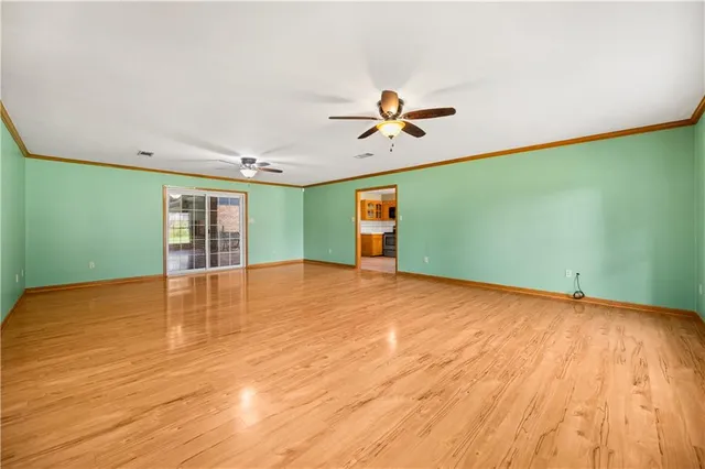 $300,000 | 105 Hilda Lane, Marksville, LA 71351