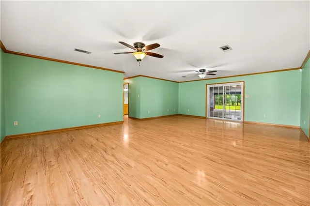 $300,000 | 105 Hilda Lane, Marksville, LA 71351