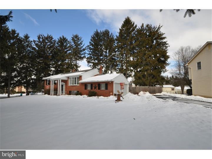 3015 Fischer Road Easton, PA 18045 - Photo 2 of 24 Gallery Image 2