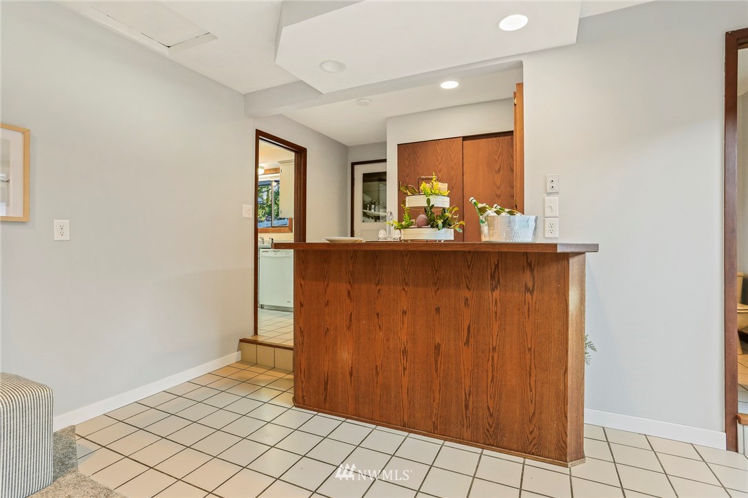 6914 Morgan Road Everett, WA 98203 - Photo 20 of 39