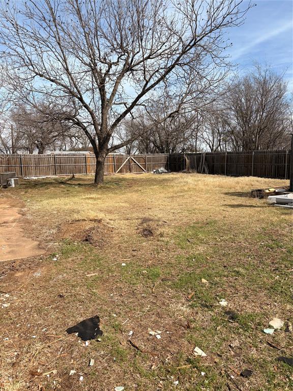 616 Breckenridge Highway Ranger, TX 76470 - Photo 3 of 6