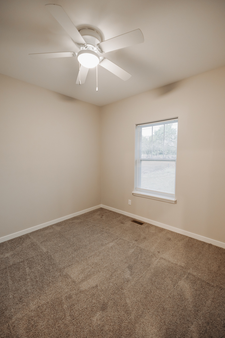 744 Anjali Court, Unit R Sycamore, IL 60178 - Photo 11 of 23 Gallery Image 11
