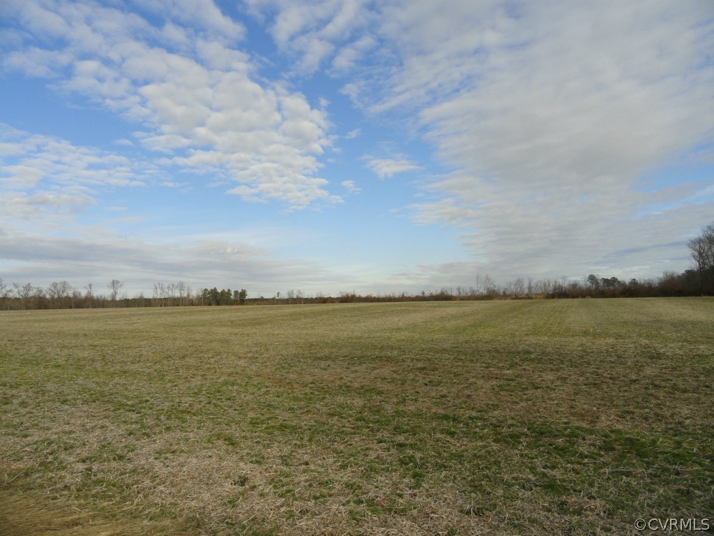74-10 Sawmill Road Carson, VA 23830 - Photo 8 of 15 a view of an ocean