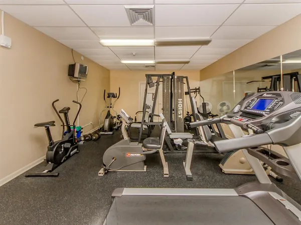 $5,750 | 675 South Gulfview Boulevard, Unit 902, Clearwater Beach, FL 33767