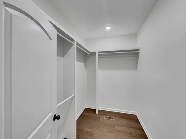 $379,900 | 158 Fox Run Lane, Lafayette, TN 37083