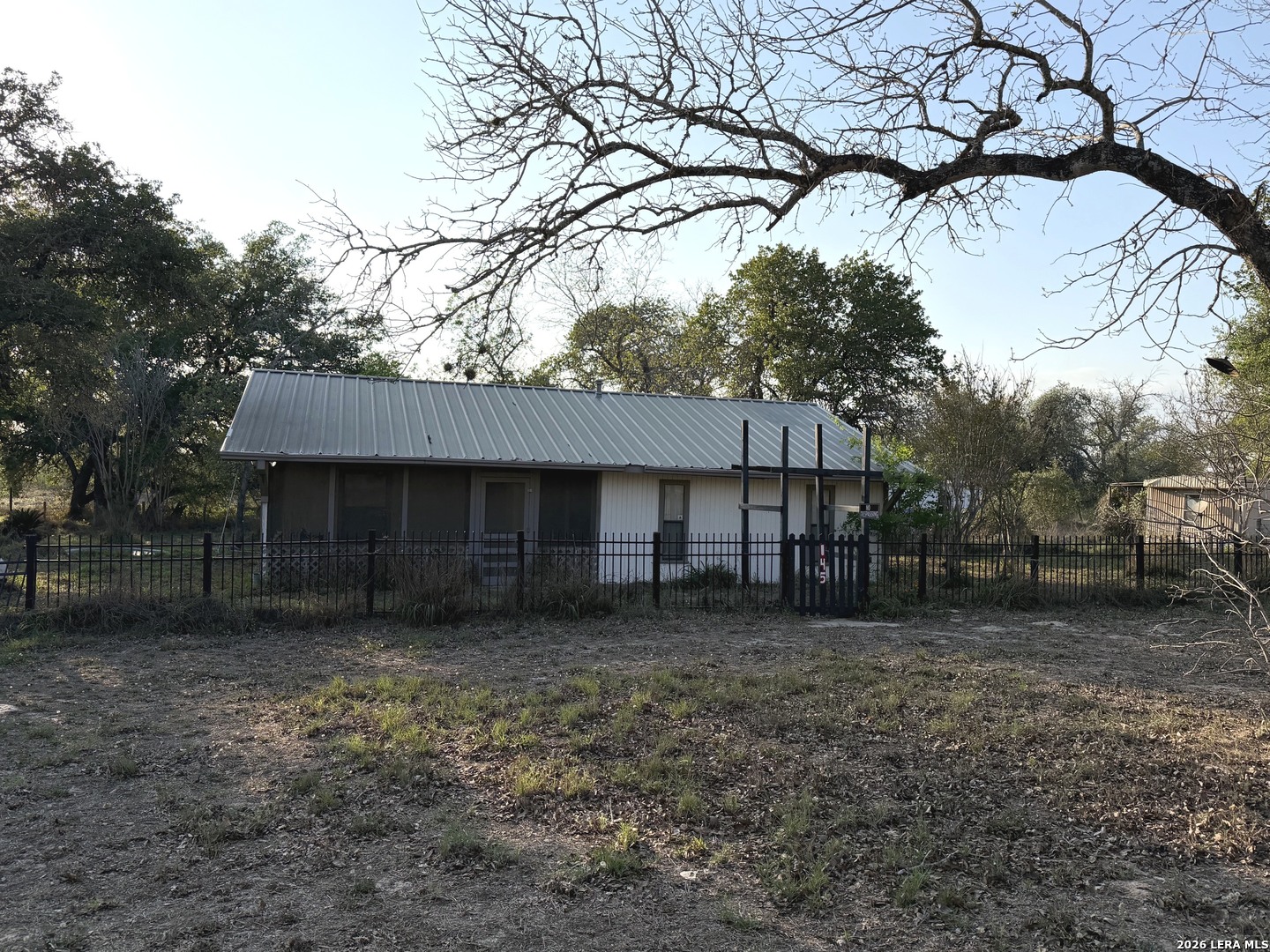 145 Highland Road Poteet, TX 78065 - Photo 3 of 15