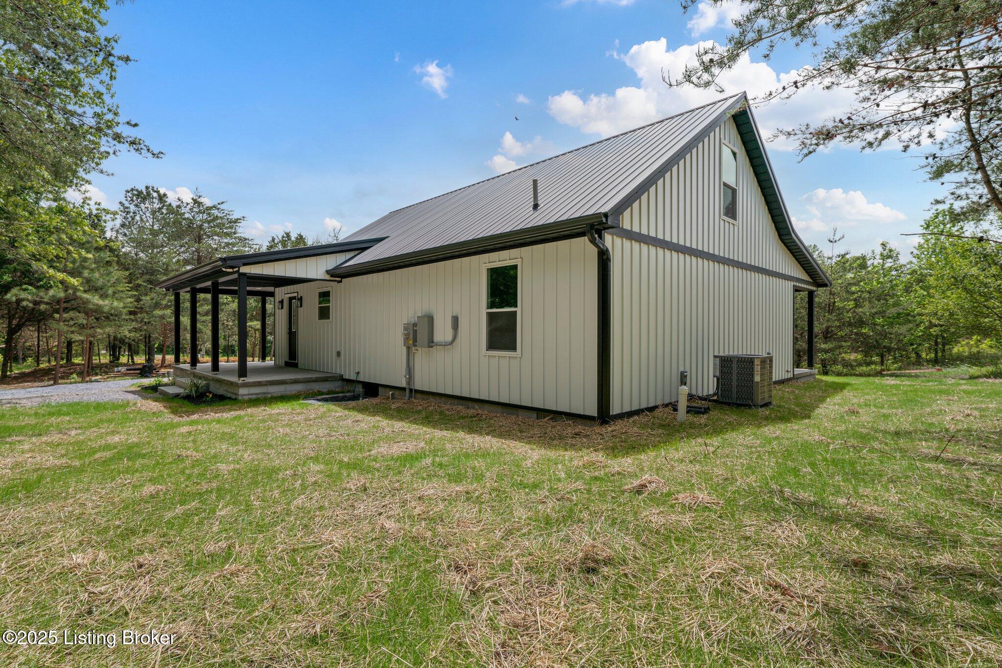 314 Nolin Estates Road Clarkson, KY 42726 - Photo 8 of 33 5-web-or-mls-DSC00726