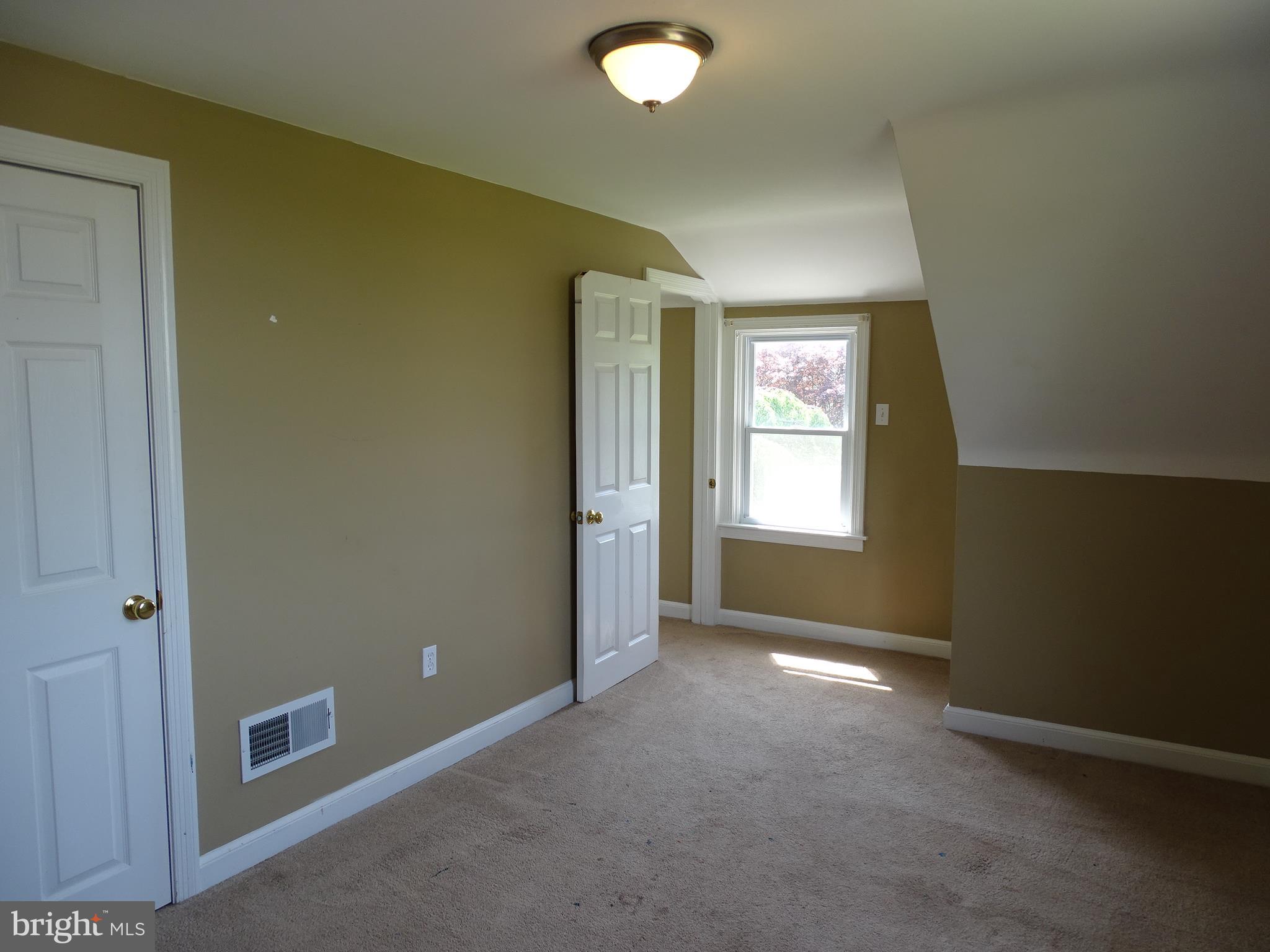 5190 Carlisle Road Dover, PA 17315 - Photo 22 of 32 Gallery Image 22