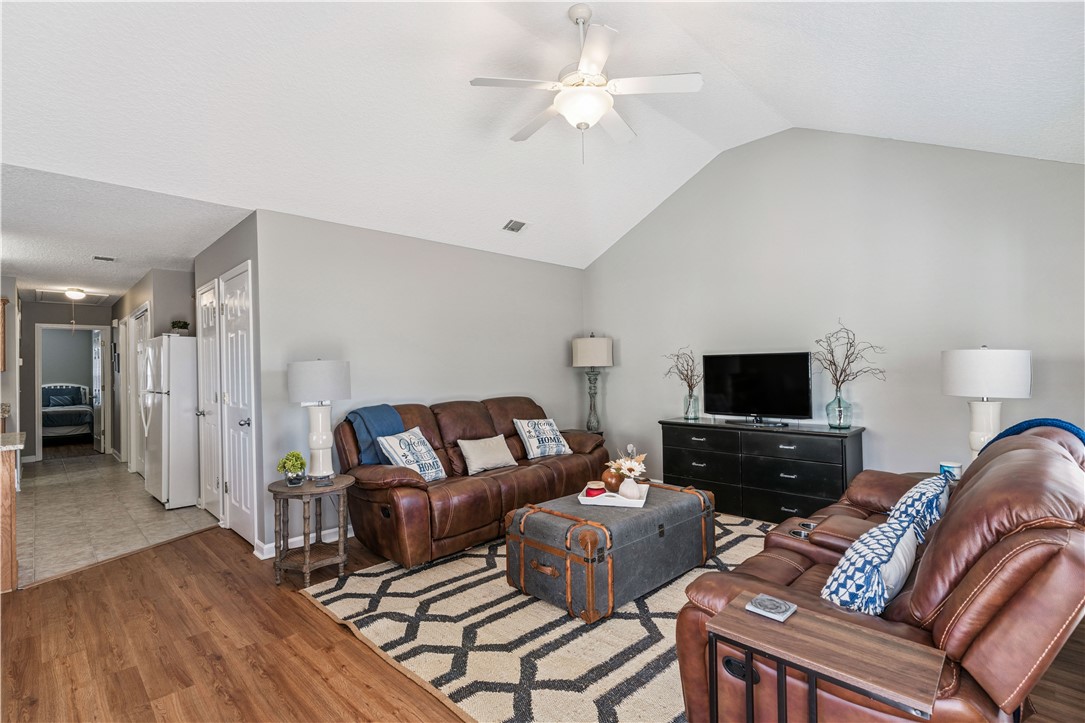 177 Promise Lane Brunswick, GA 31525 - Photo 3 of 20