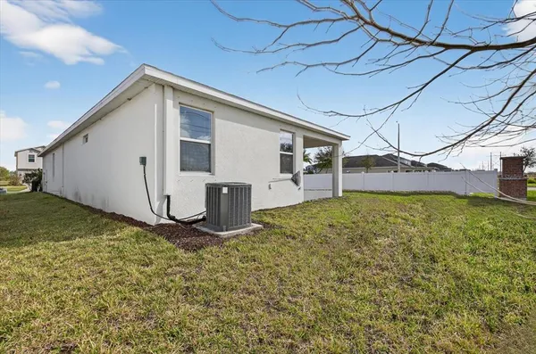 $299,999 | 11883 Brighton Knoll Loop, Riverview, FL 33579