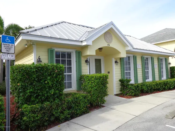$2,700 | 232 Tin Roof Avenue, Unit 207, Cape Canaveral, FL 32920