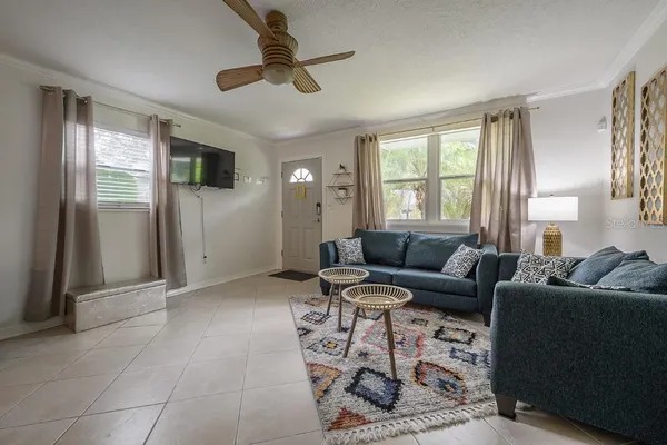 $2,500 | 6010 North Dexter Avenue, Tampa, FL 33604