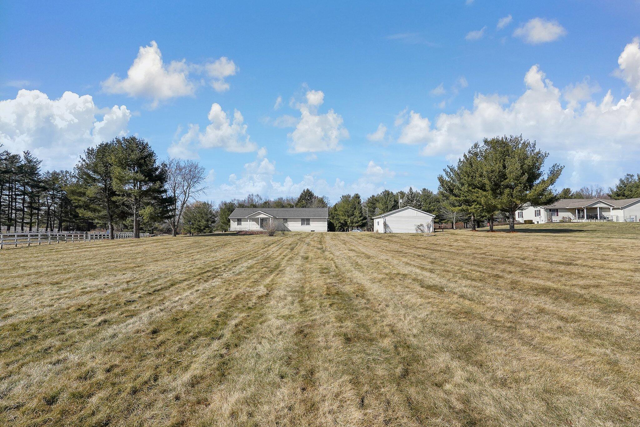 626 North County Line Road Johnstown, OH 43031 - Photo 34 of 46 34-web-or-mls-626-n-county-line-rd
