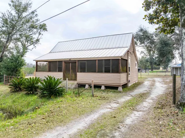 $180,000 | 242 Northeast Bellville Road, Pinetta, FL 32350