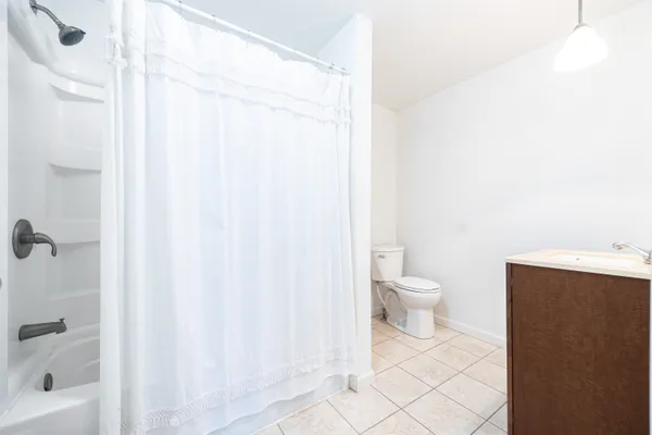 $180,000 | 242 Northeast Bellville Road, Pinetta, FL 32350