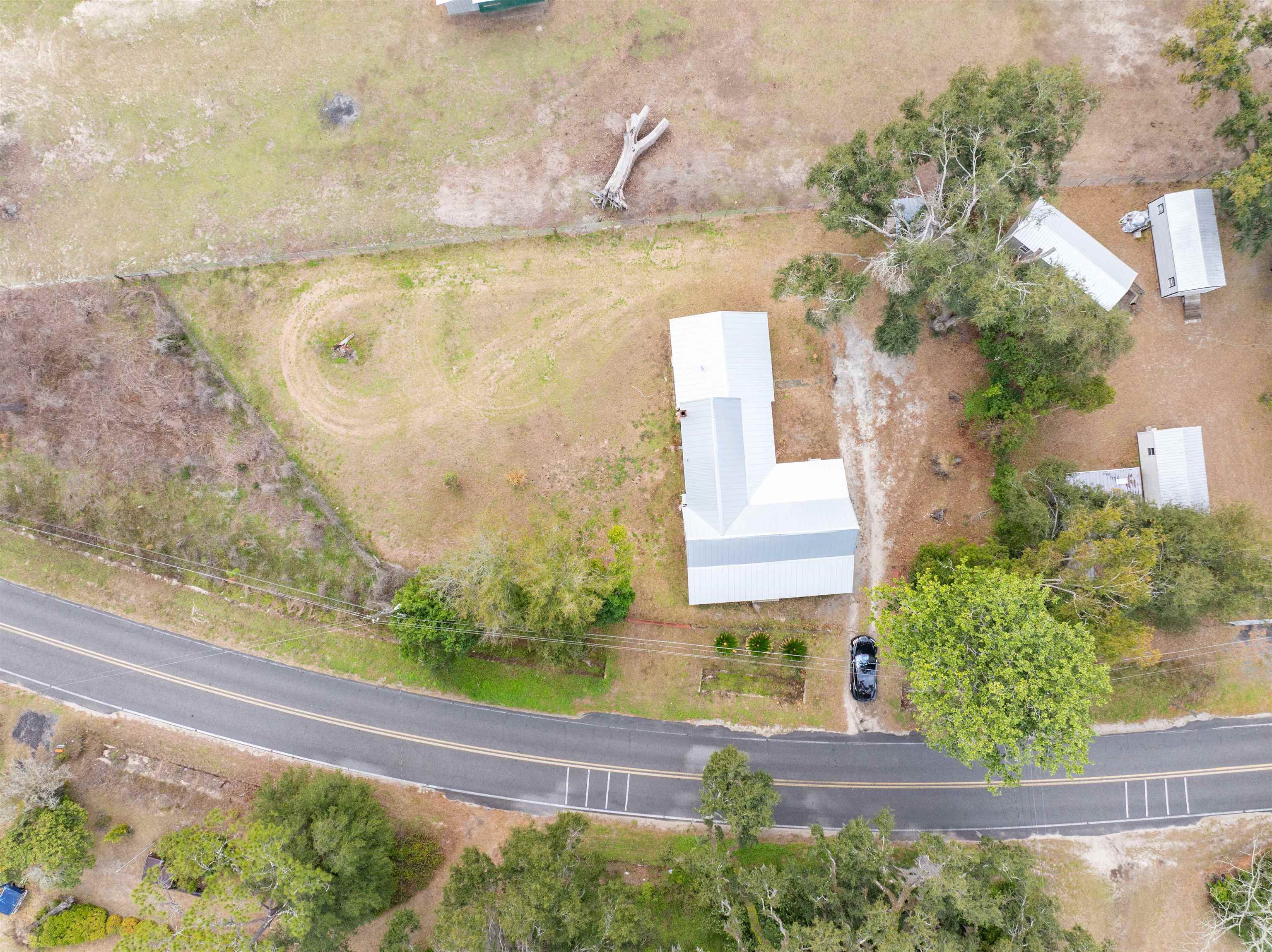 242 Northeast Bellville Road Pinetta, FL 32350 - Photo 32 of 37