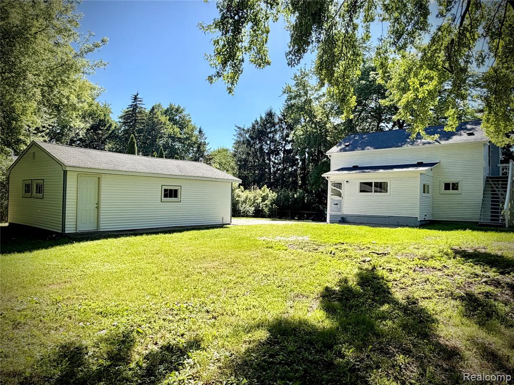 50730 Fairchild Road New Baltimore, MI 48051 - Photo 41 of 55