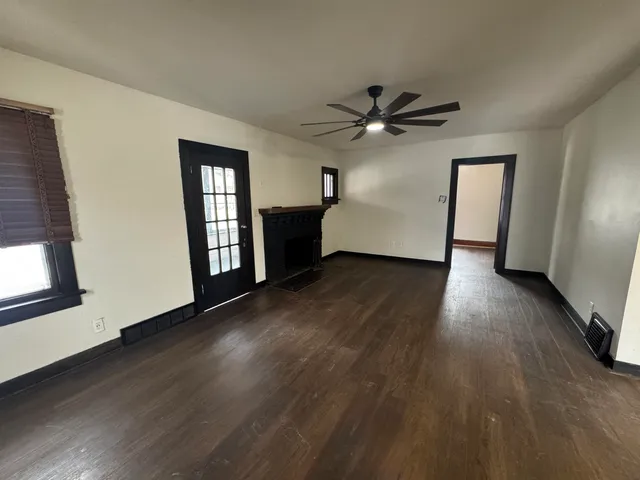 $129,000 | 2306 Andrews Street, Rockford, IL 61101