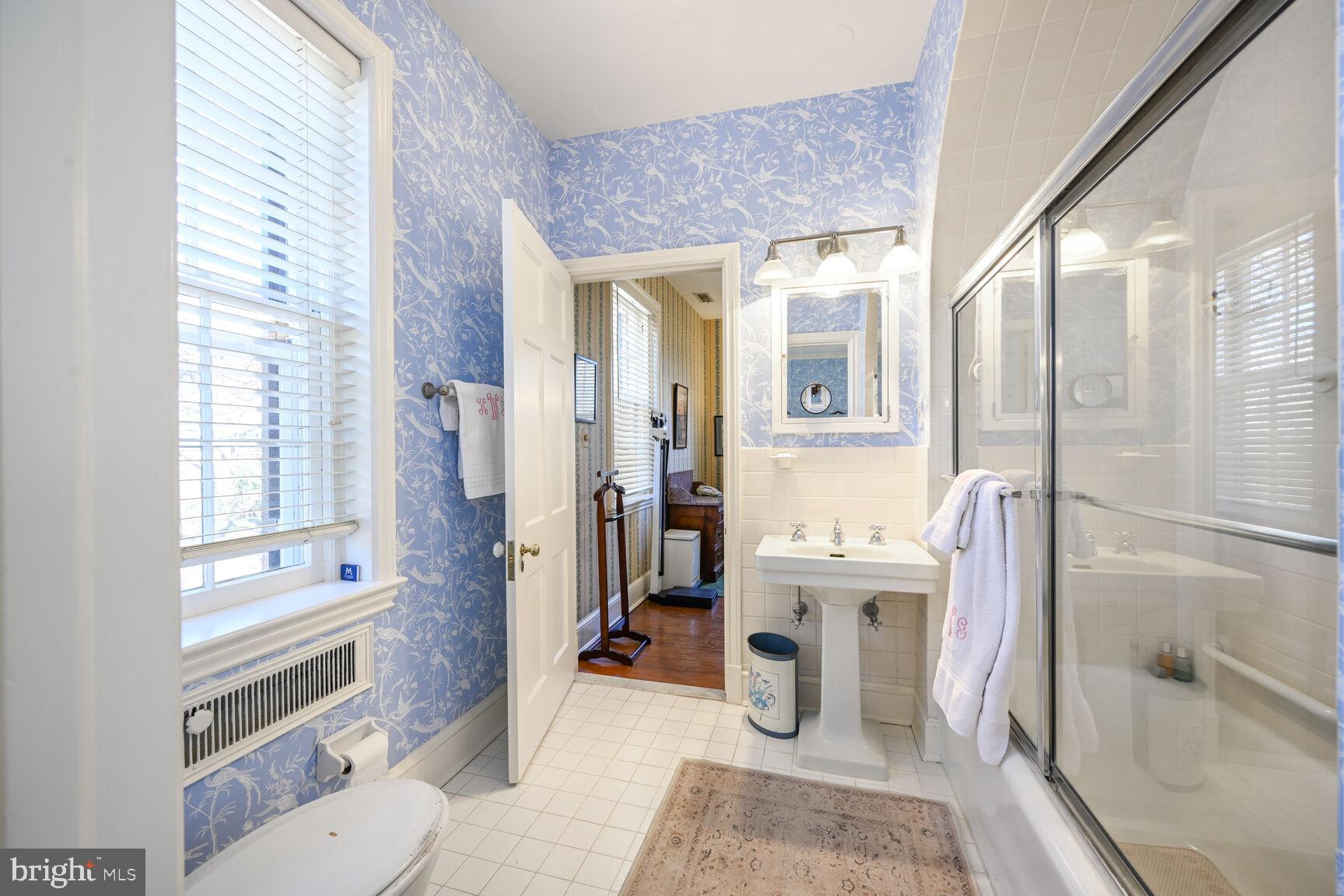 2805 P Street Northwest Washington, DC 20007 - Photo 52 of 62 Primary Bath